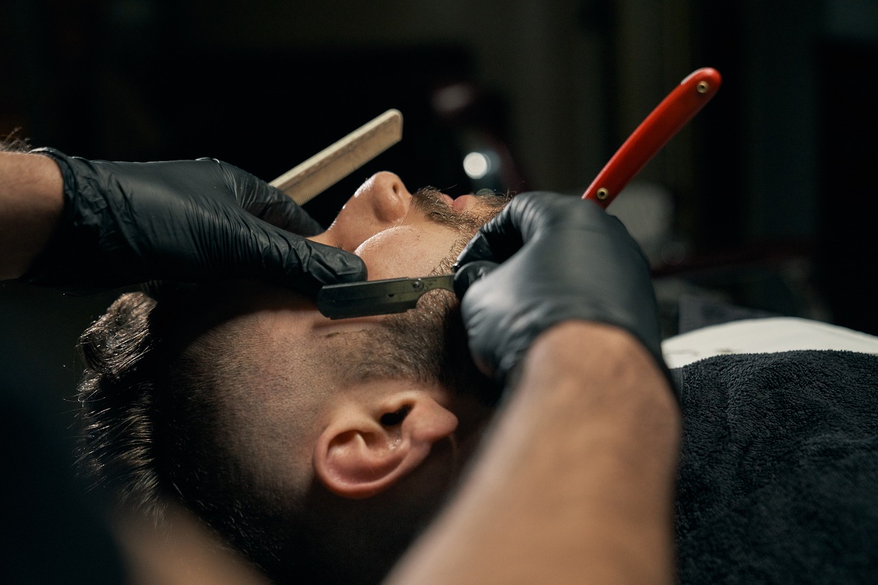 Servicio de barbería para caballeros